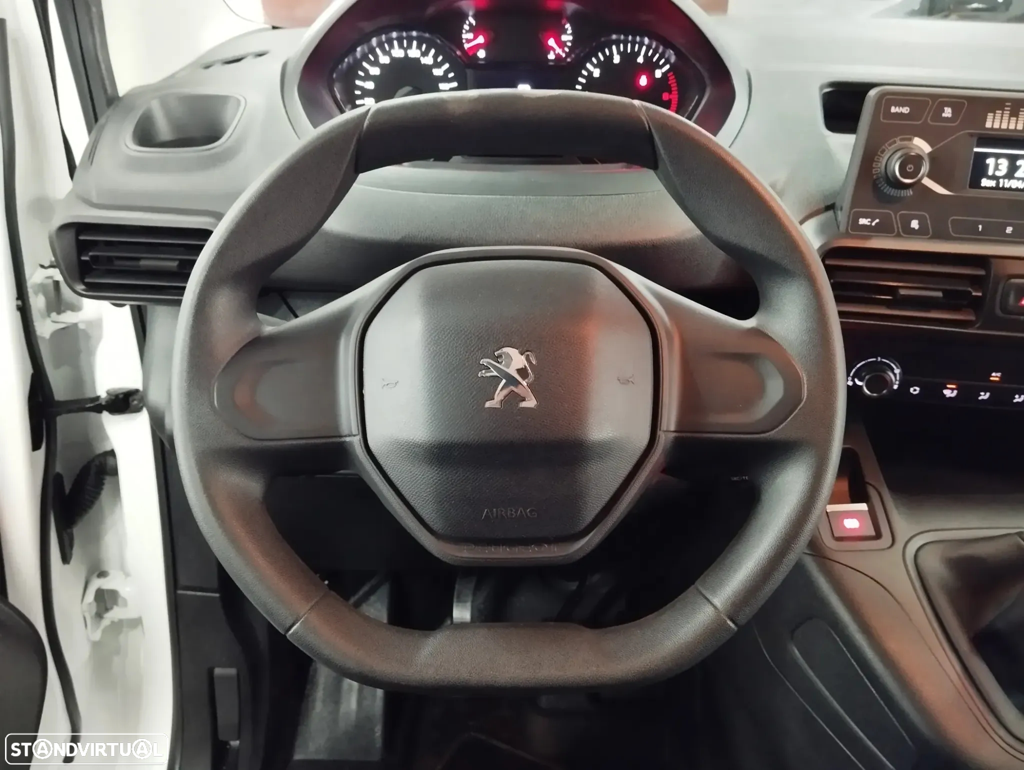 Peugeot Partner 1.5 BlueHDi Pro Standard - 17