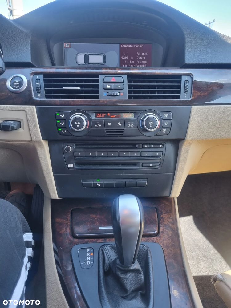 BMW Seria 3 320d DPF - 7
