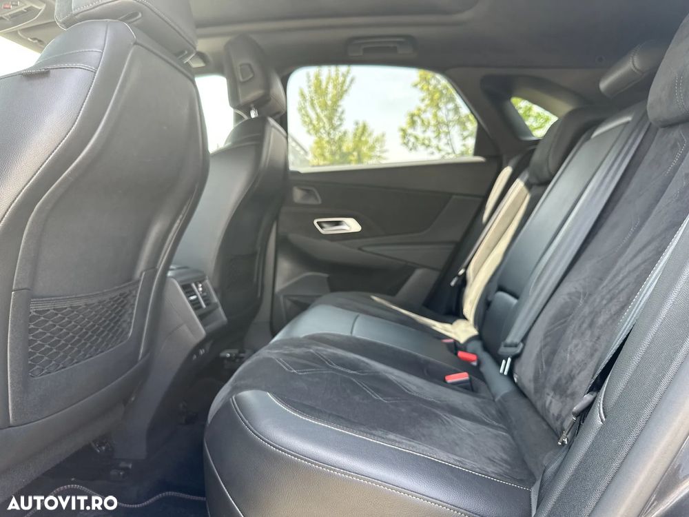 DS Automobiles DS 7 Crossback 1.6 PHeV AWD 300 EAT8 PERFORMANCE LINE + - 12