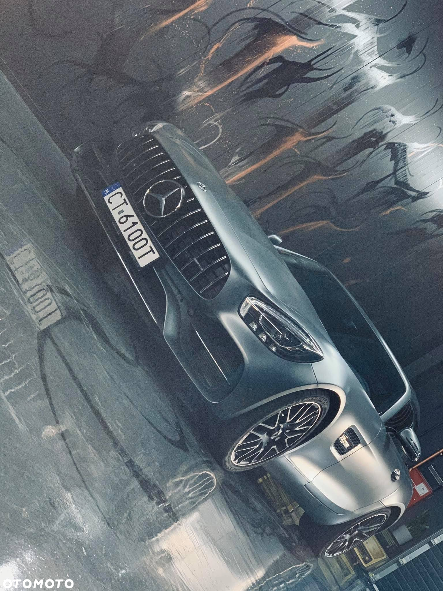 Mercedes-Benz AMG GT - 4