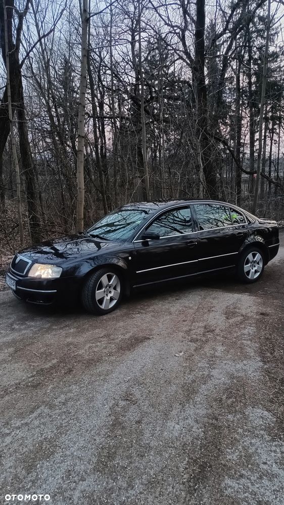 Skoda Superb 2.0 TDI DPF Platinum - 2