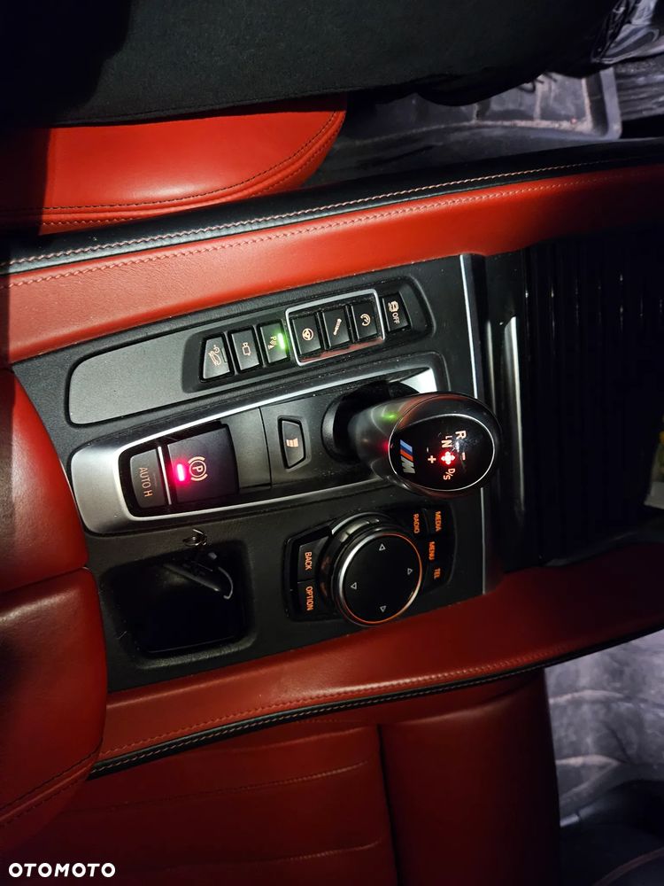 BMW X6M - 23