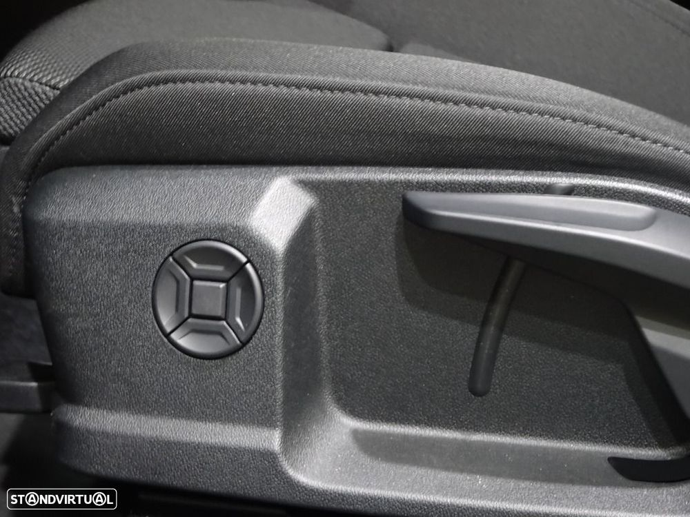Audi A3 Limousine 30 TFSI Advanced S tronic - 29