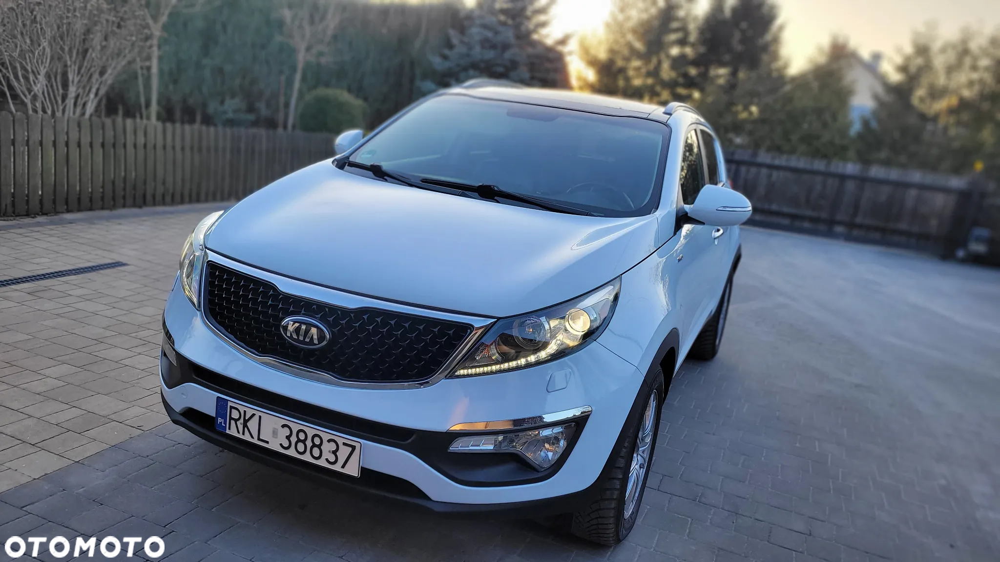Kia Sportage 2.0 CRDI XL AWD - 2