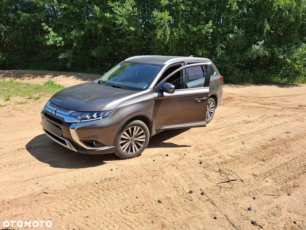 Mitsubishi Outlander 2.0 Intense + SDA 4WD CVT - 3