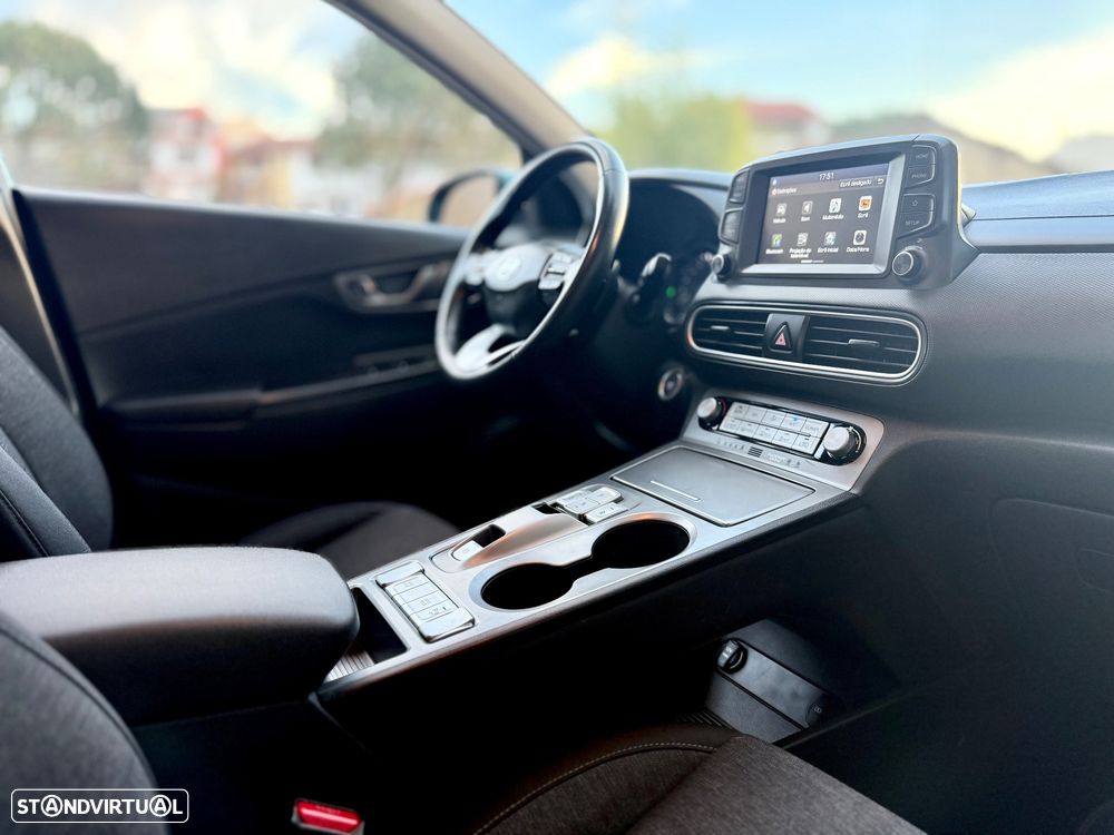 Hyundai Kauai Premium - 11