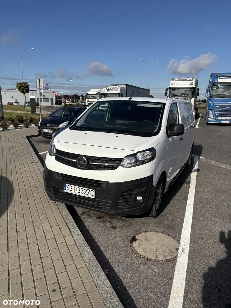 Opel Vivaro - 1