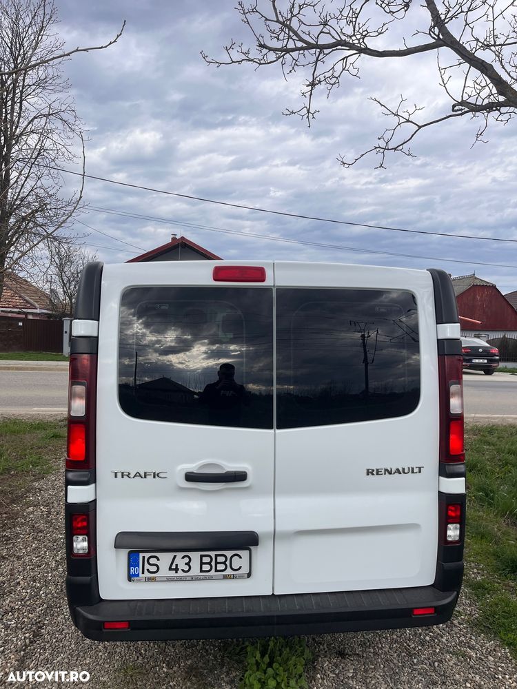 Renault Trafic - 9