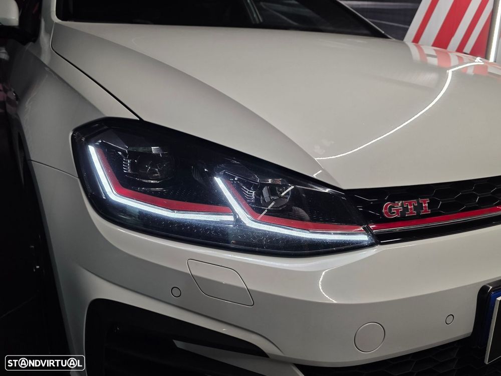 VW Golf 2.0 TSI GTI DSG Performance - 37