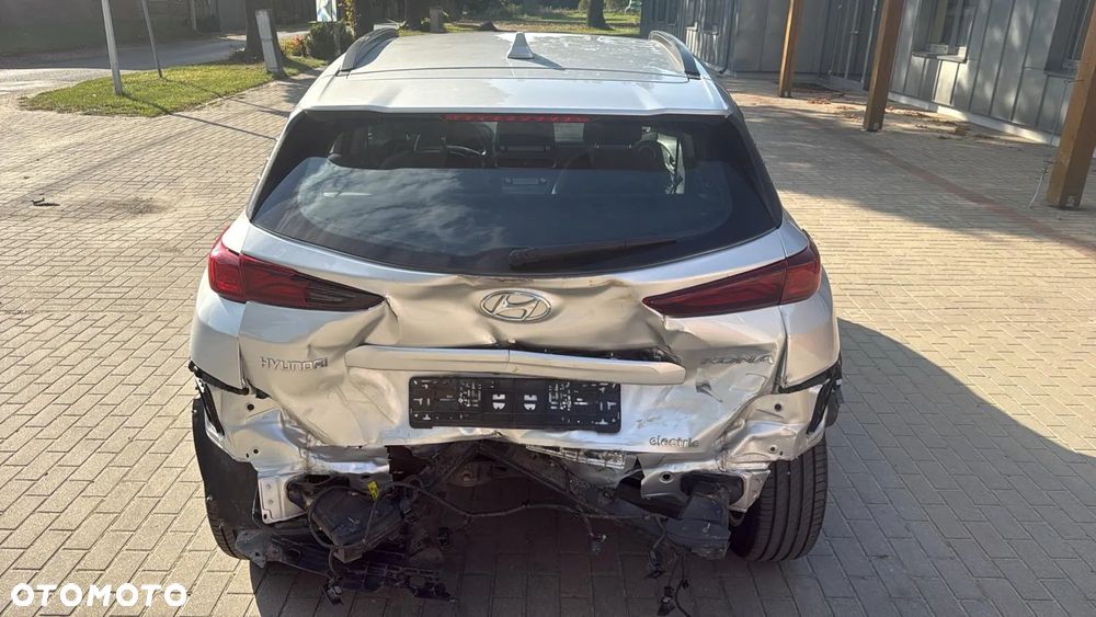 Hyundai Kona - 18