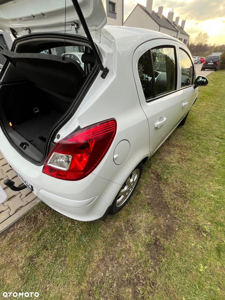 Opel Corsa 1.2 16V Essentia EasyTronic - 6