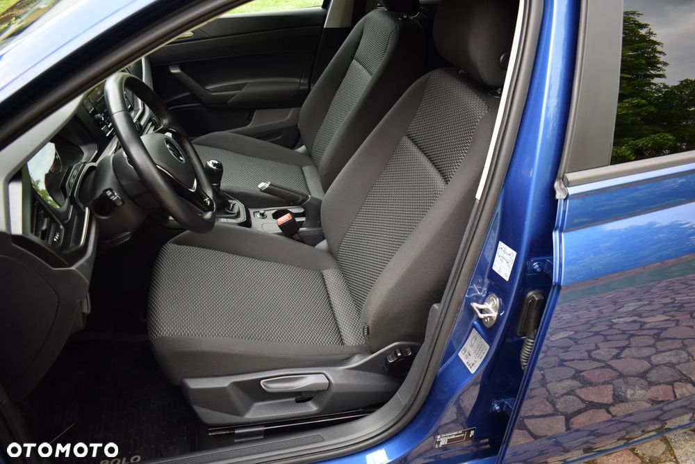 Volkswagen Polo - 21