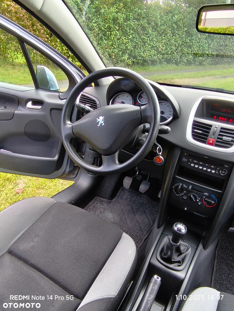 Peugeot 207 - 20
