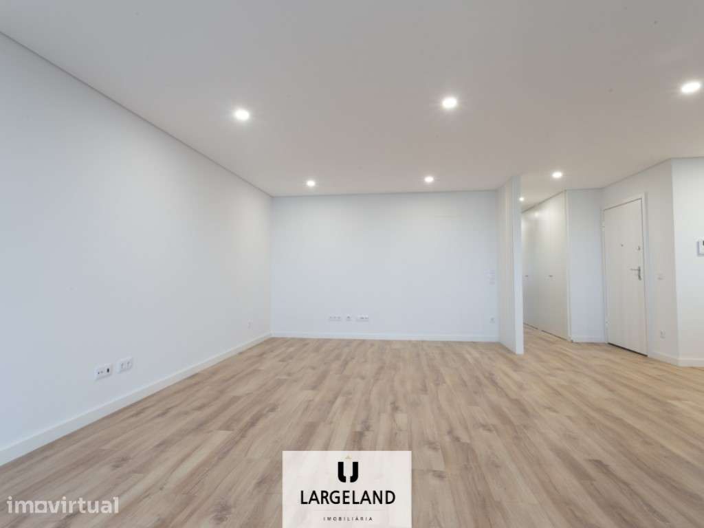 Apartamento T2 Novo num Condomínio Fechado em Santa Maria da Feira - Grande imagem: 4/17