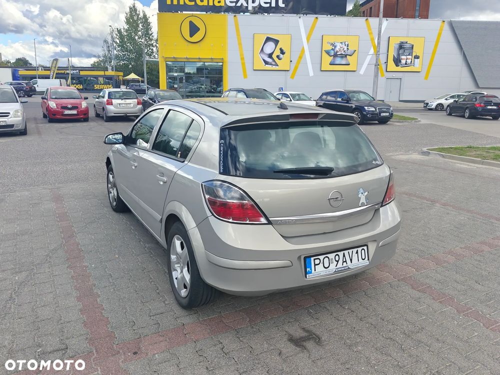 Opel Astra 1.6 - 22