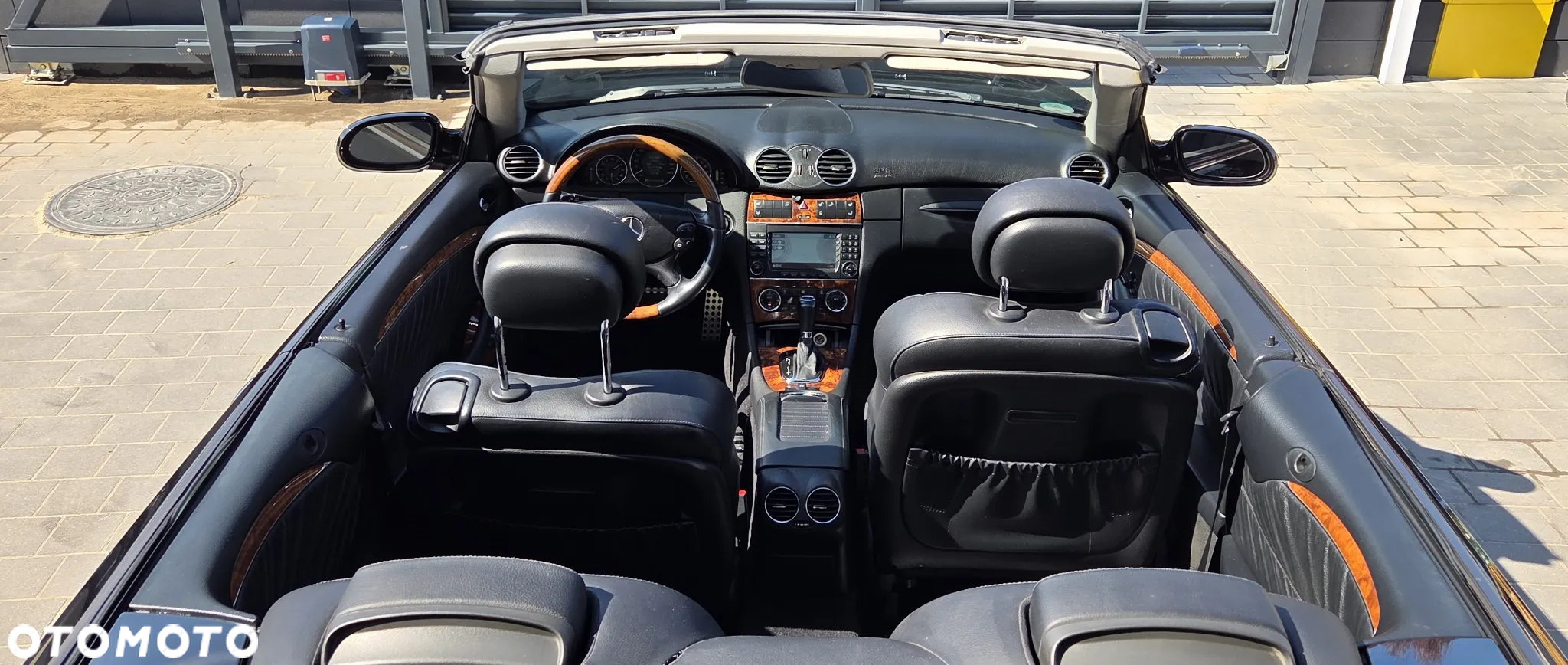 Mercedes-Benz CLK - 15