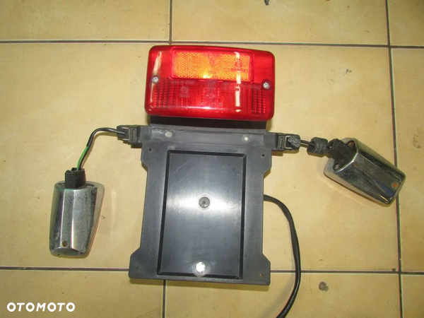 Moto Guzzi V35 Florida lampa tył