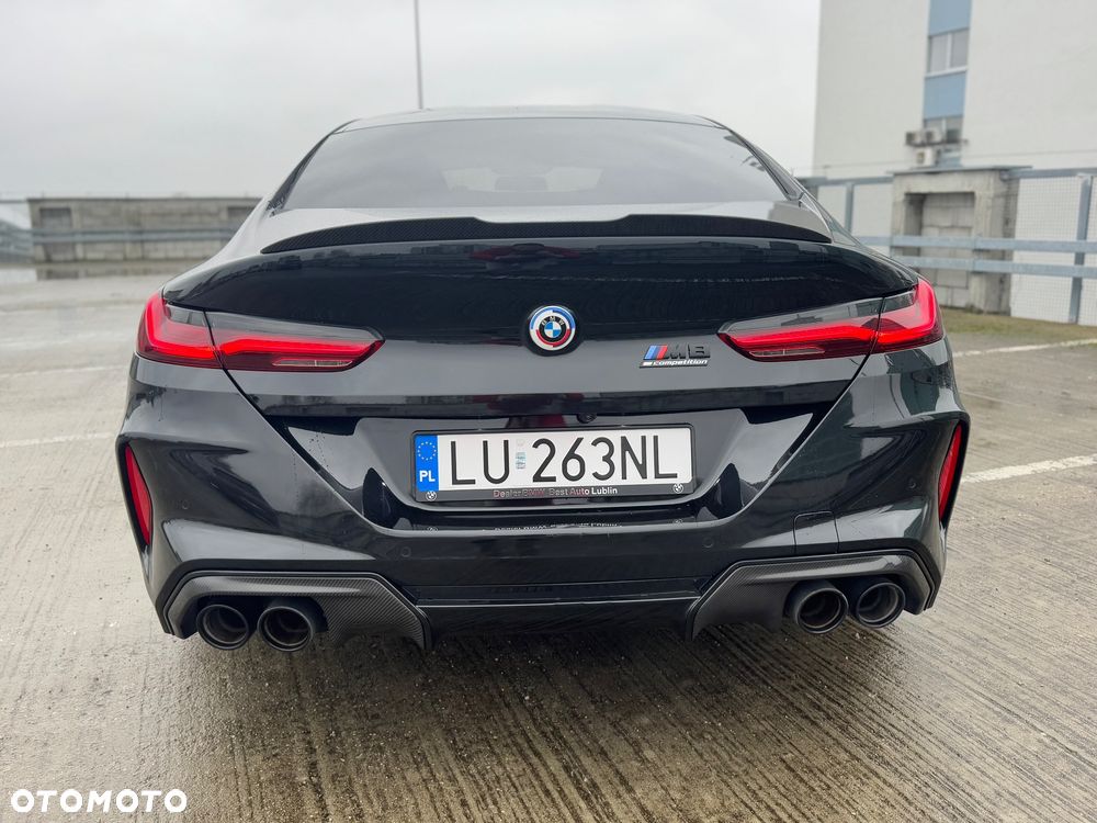 BMW M8 - 8