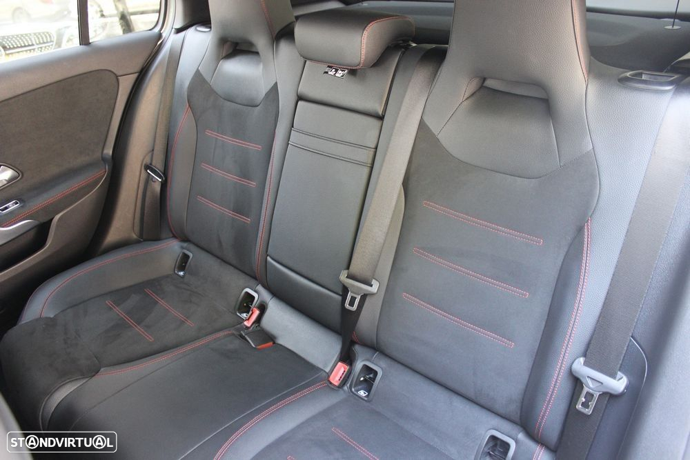 Mercedes-Benz A 250 e - 21