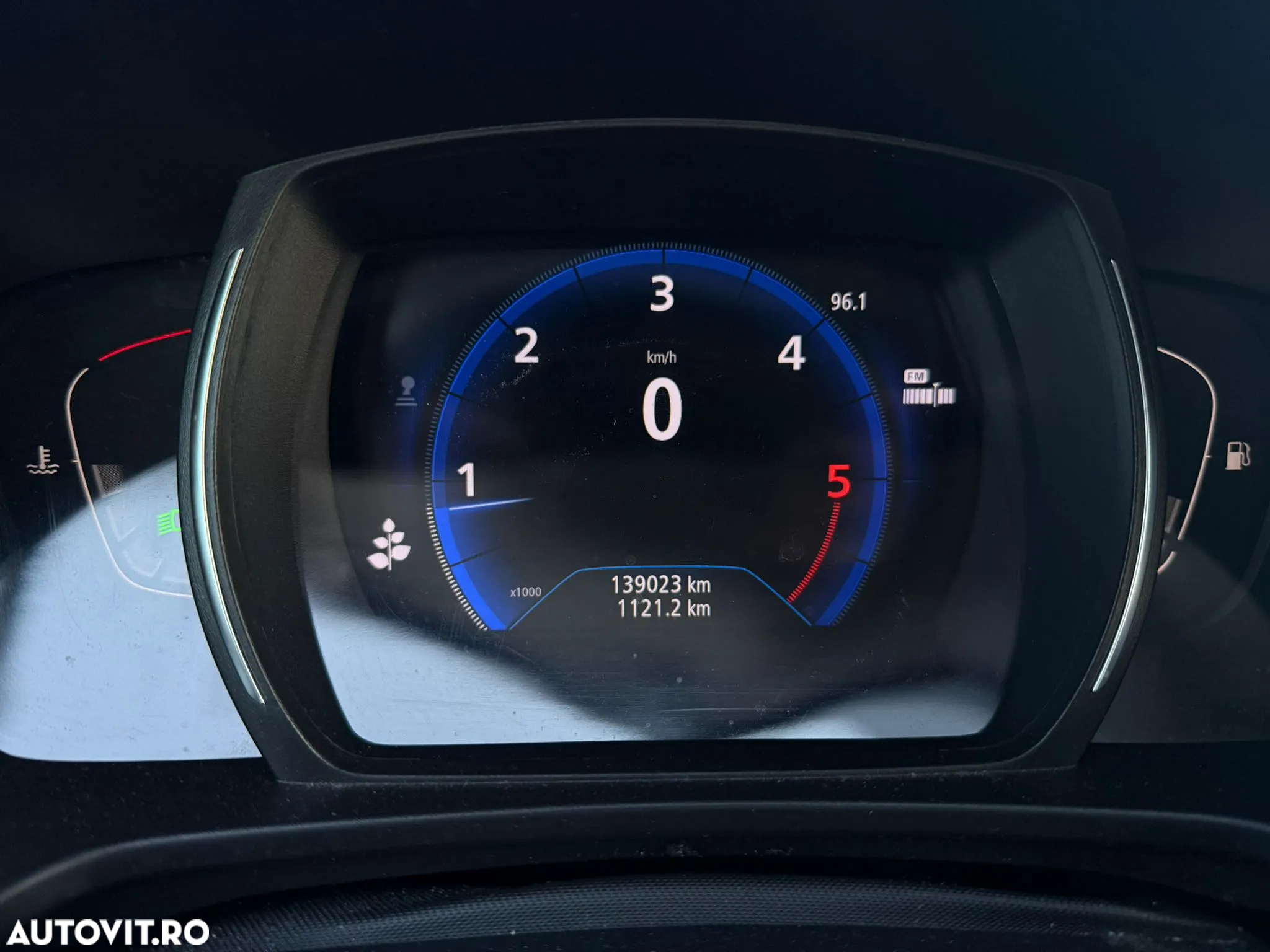 Renault Kadjar BLUE dCi 115 BUSINESS EDITION - 22