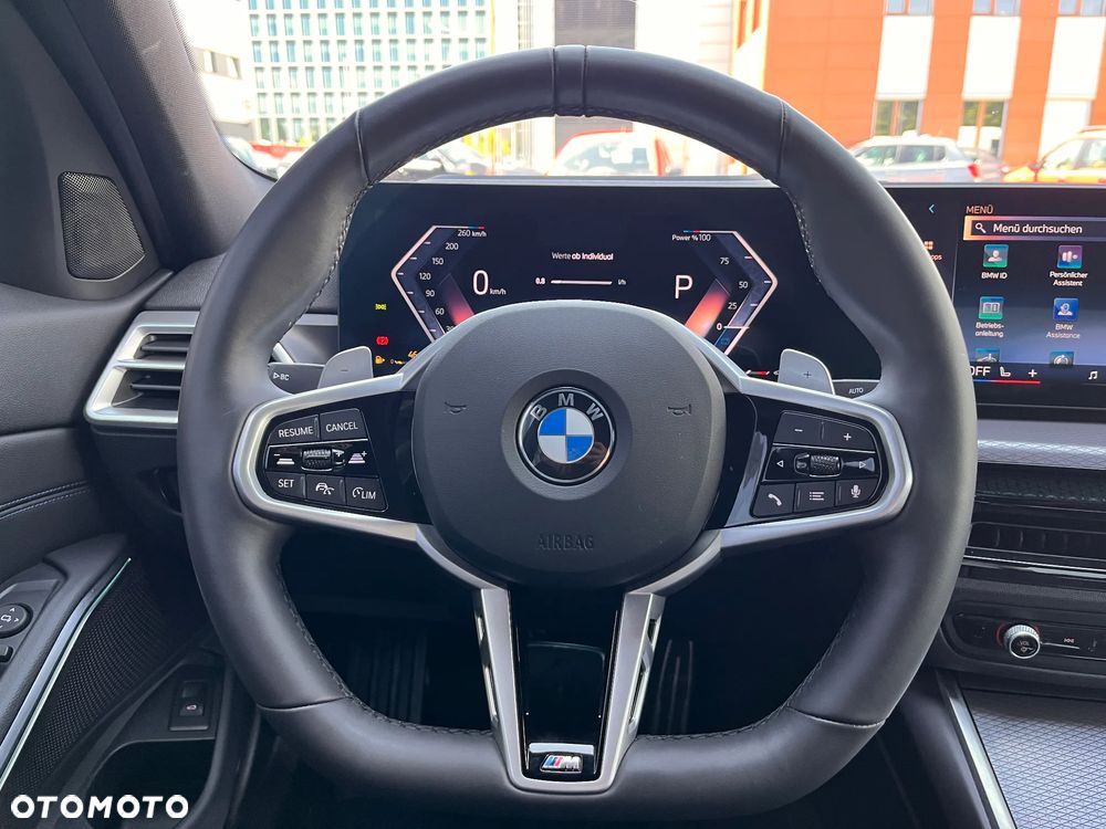 BMW Seria 3 330i M Sport sport - 35