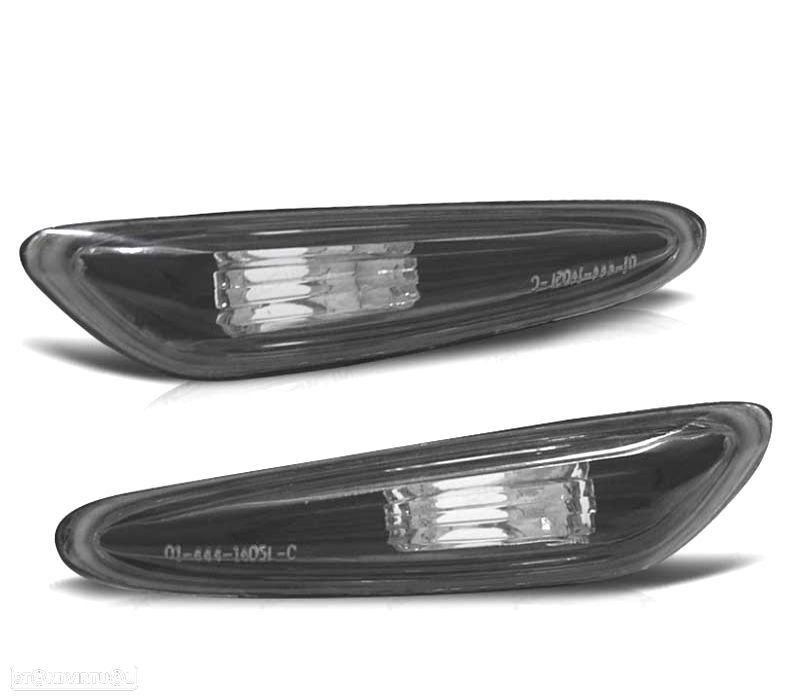 INDICADORES BMW E60 E61 E46 X3 LATERAIS PRETO - 1