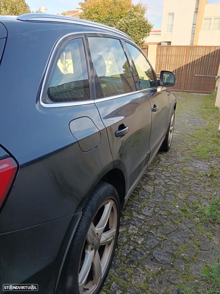 Audi Q5 3.0 TDI Exclusive S-tronic - 6