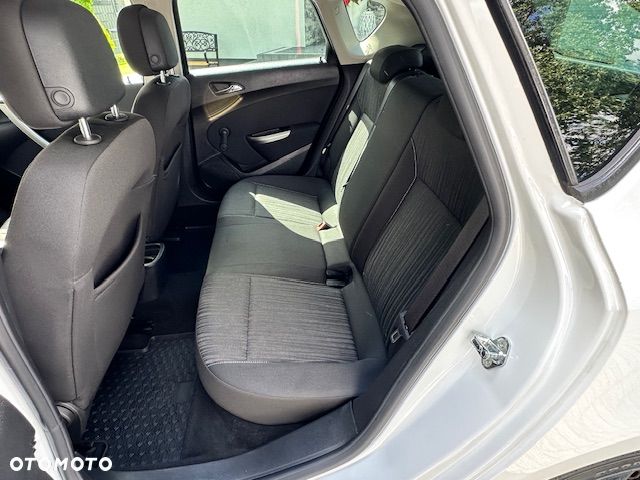 Opel Astra 1.4 T Sport - 9