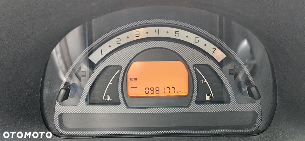 Citroën C2 1.4 VTR Senso Drive - 11