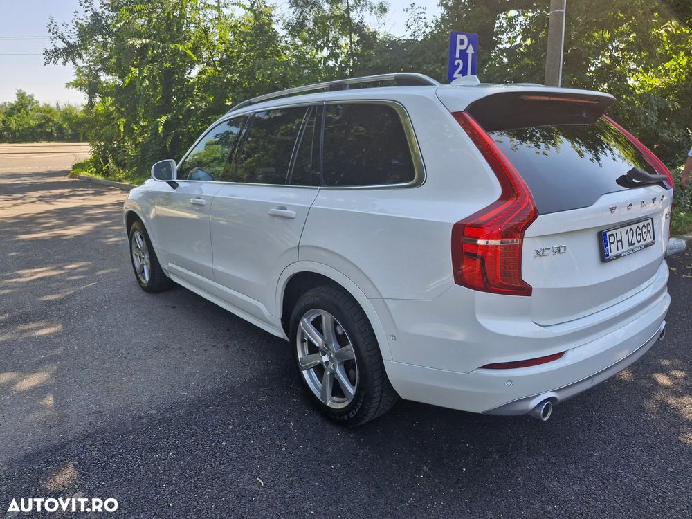 Volvo XC 90 D5 AWD Momentum - 3