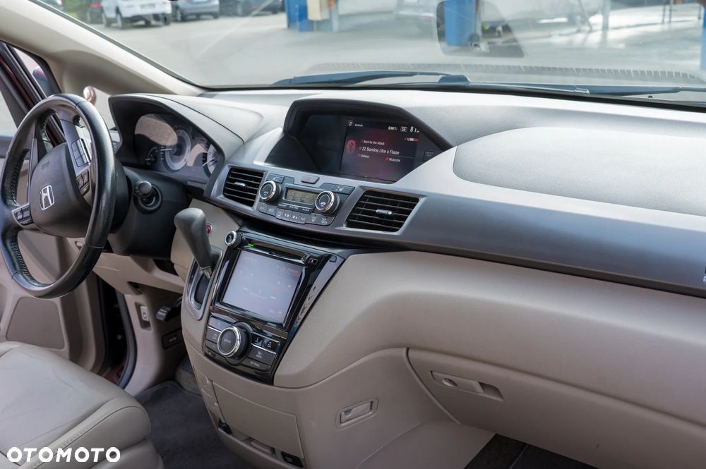 Honda Odyssey 3.5 EX - 15