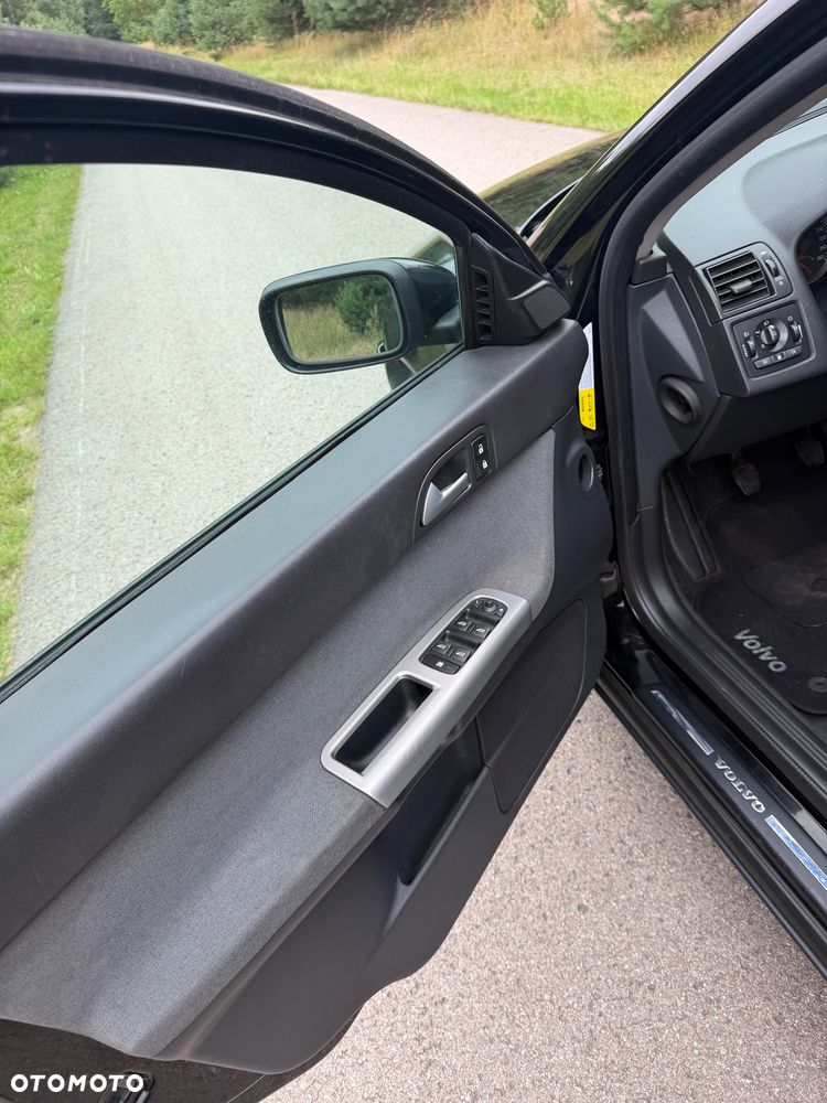 Volvo V50 1.6D Summum - 21