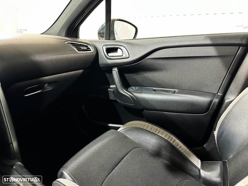 Citroën DS4 1.6 BlueHDi So Chic EAT6 J18 - 49