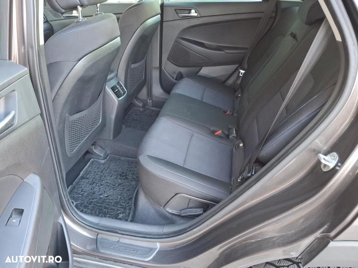 Hyundai Tucson 1.6 GDI 2WD 6MT Comfort - 13