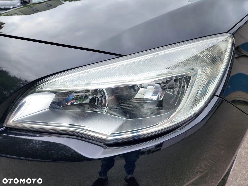Opel Astra 1.4 Turbo Edition - 14
