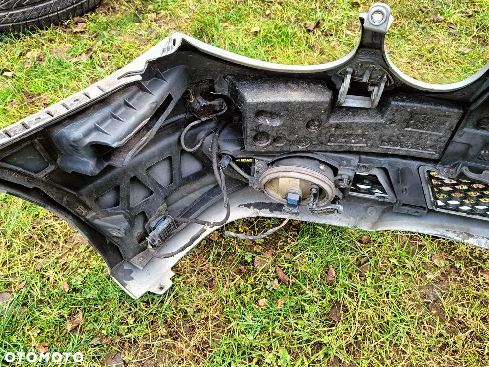 MERCEDES W211 LIFT ZDERZAK PRZEDNI PRZÓD PDC XENON AVANTGARDE 775 - 17