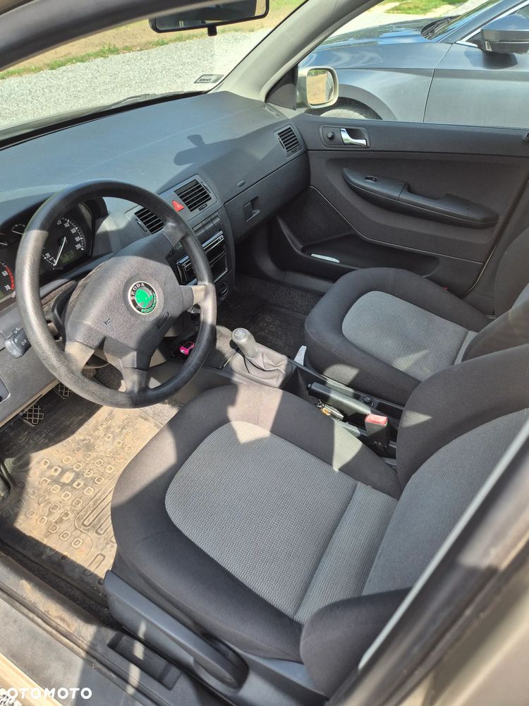 Skoda Fabia - 9