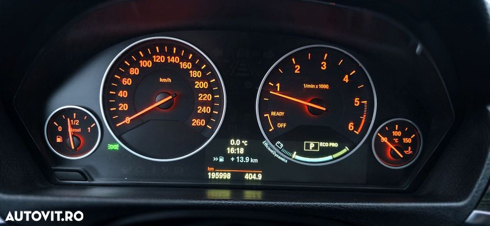 BMW Seria 3 320d GT Aut. Luxury Line - 14