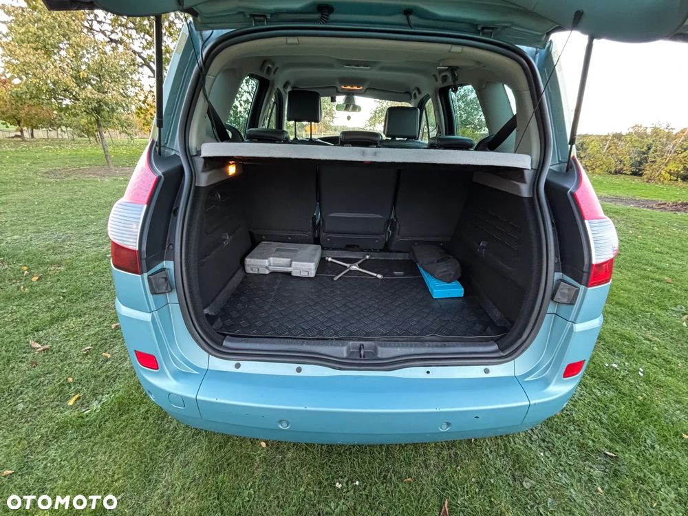 Renault Scenic - 6