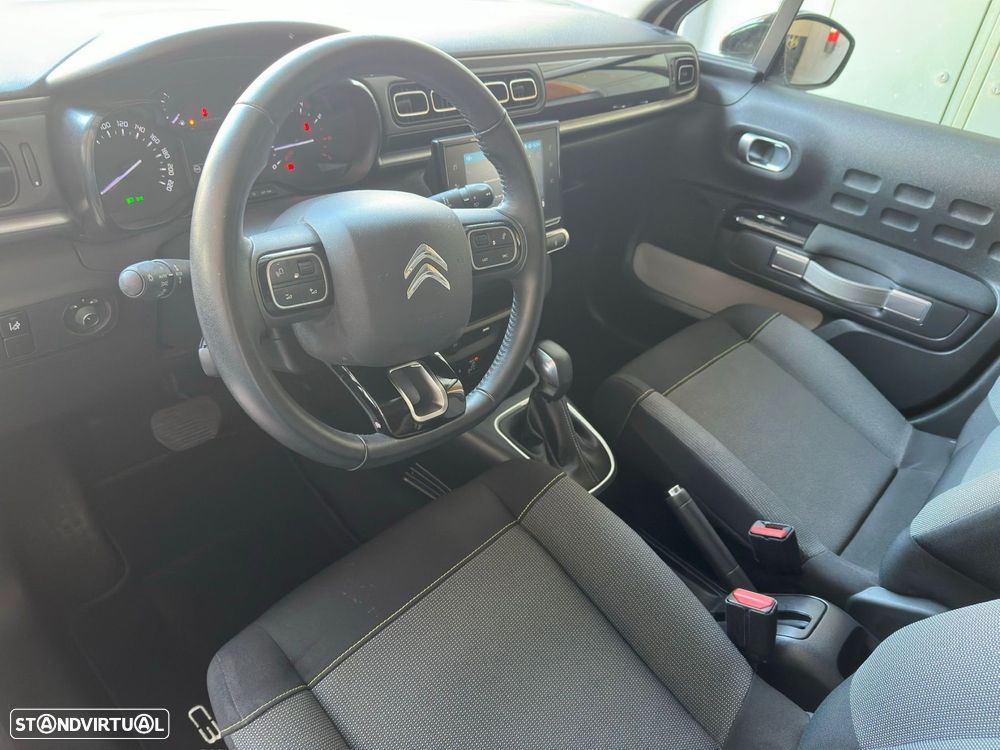Citroën C3 1.2 PureTech Shine EAT6 - 8