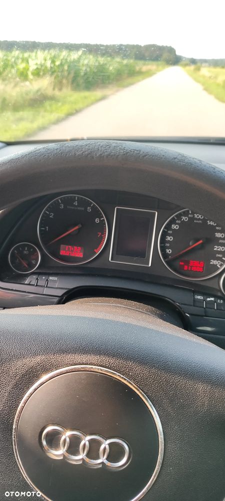 Audi A4 Avant - 24