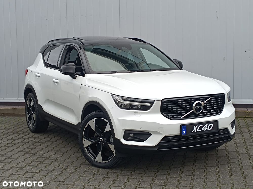 Volvo XC 40 T5 AWD R-Design - 3