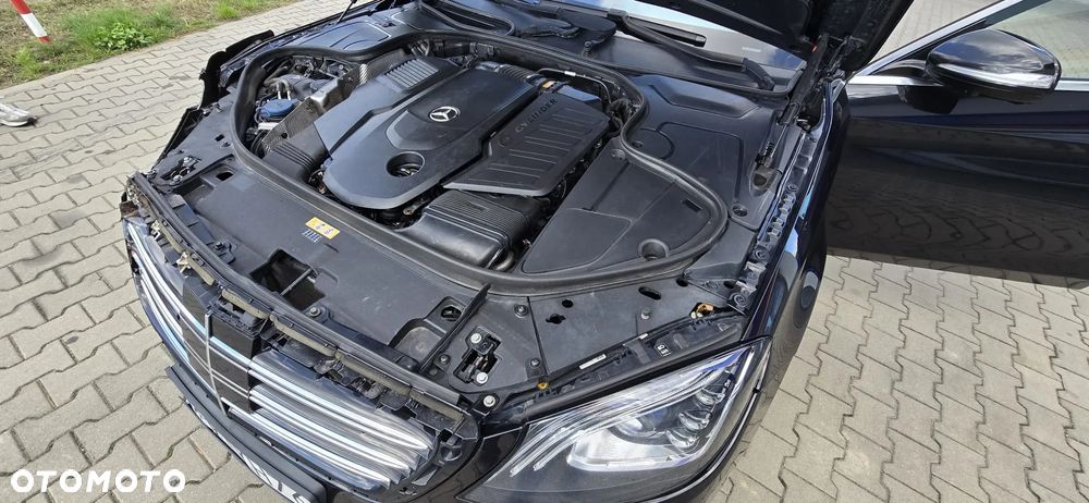 Mercedes-Benz Klasa S 400 d 4-Matic L 9G-TRONIC - 26