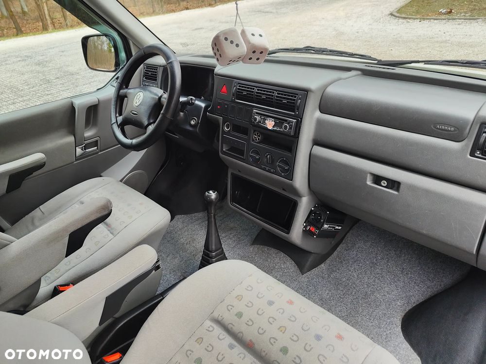 Volkswagen Transporter - 14