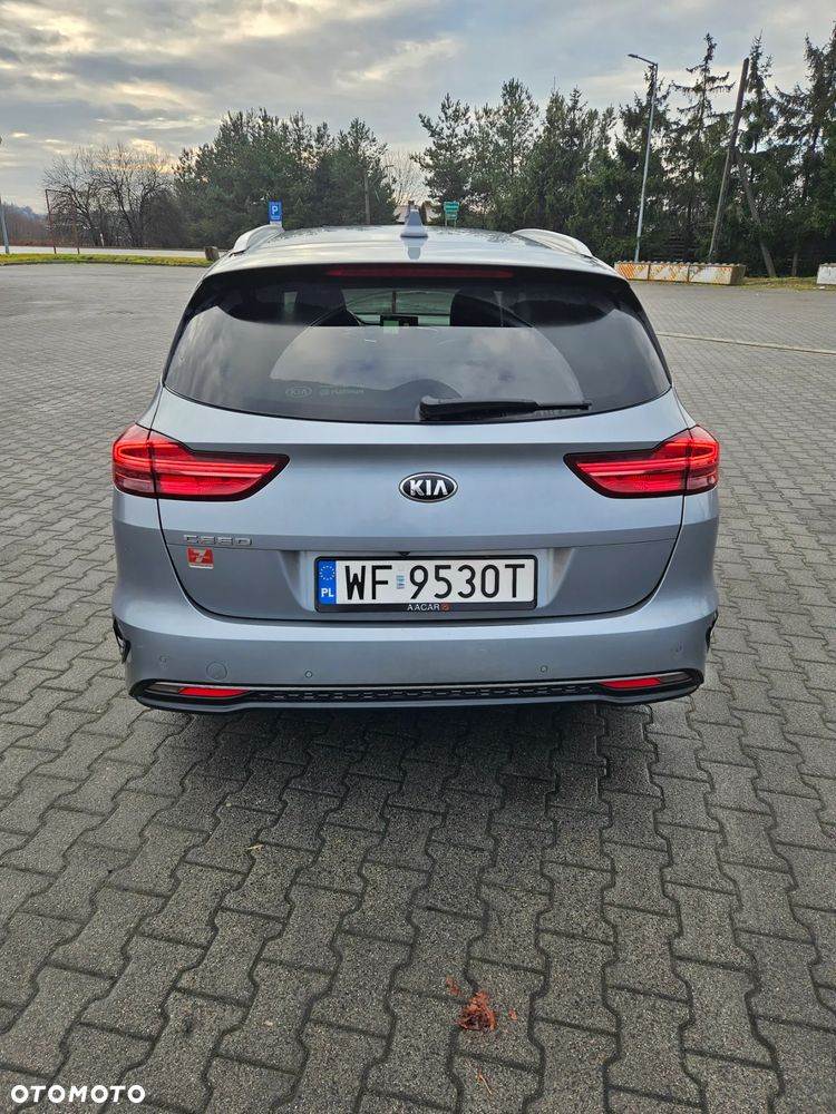 Kia Ceed 1.4 T-GDI L Business Line DCT - 7