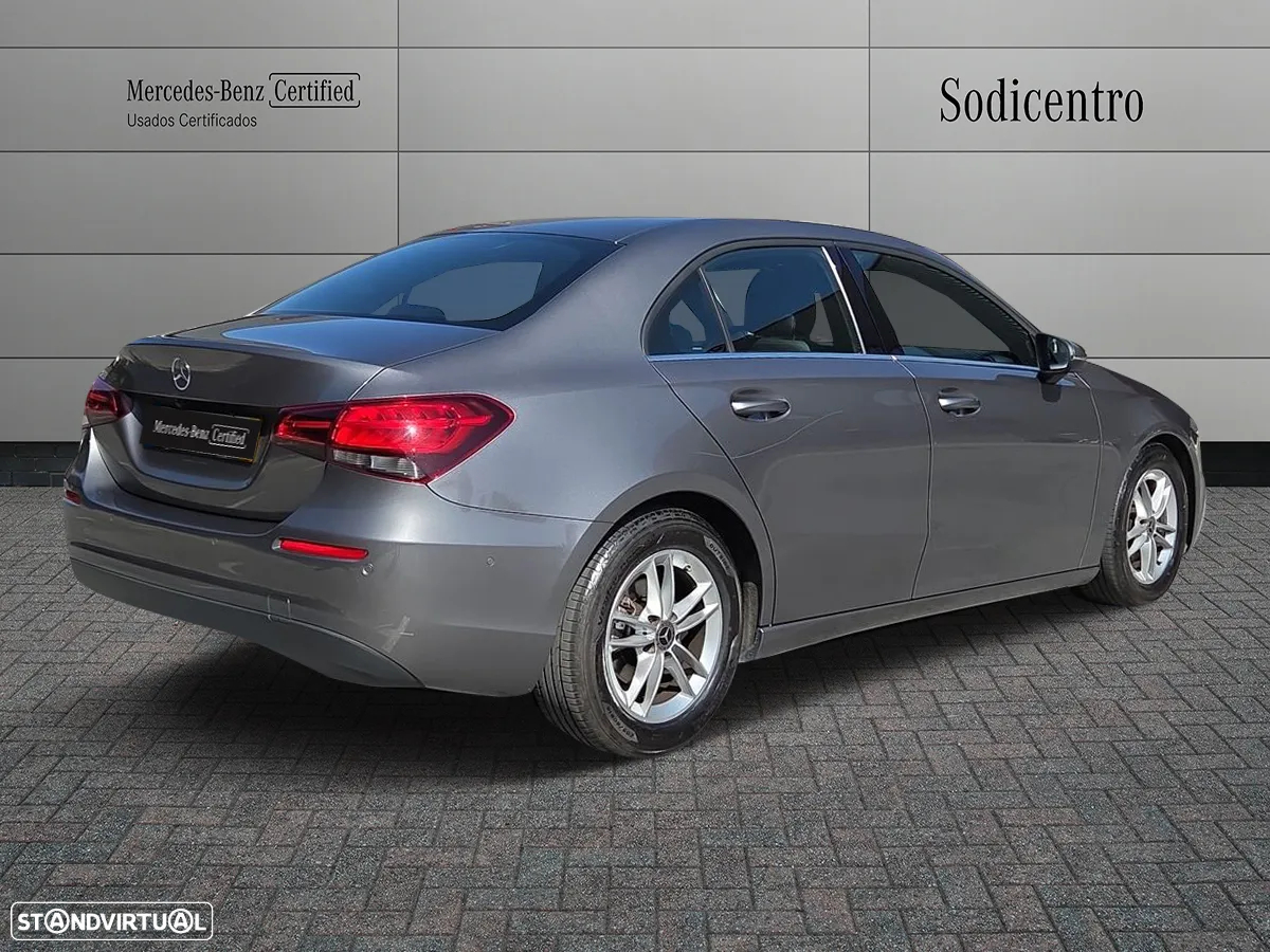 Mercedes-Benz A 180 Limousine d Style - 4