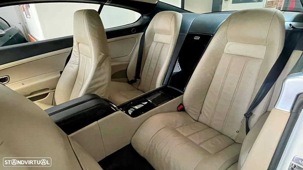 Bentley Continental Speed - 11