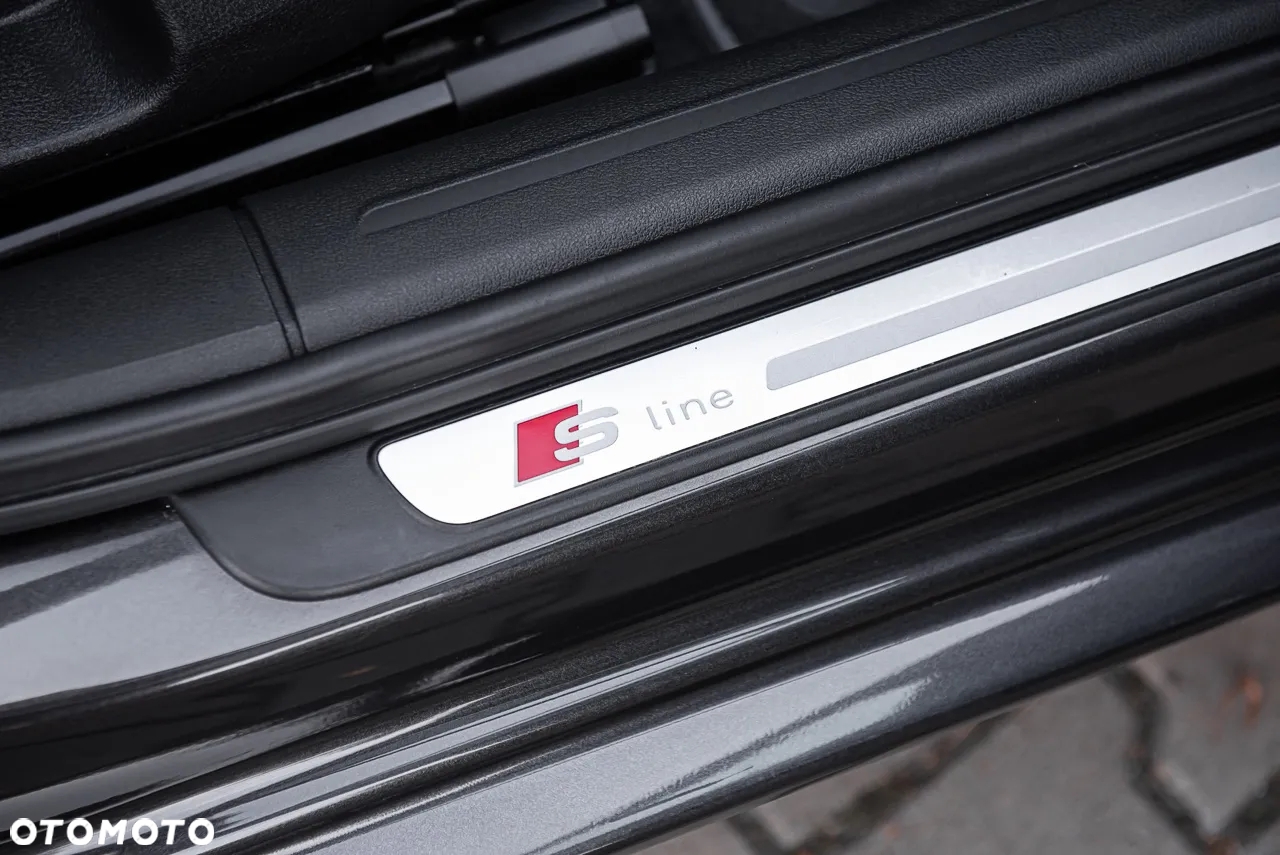 Audi A4 2.0 TDI DPF S line Sportpaket - 30