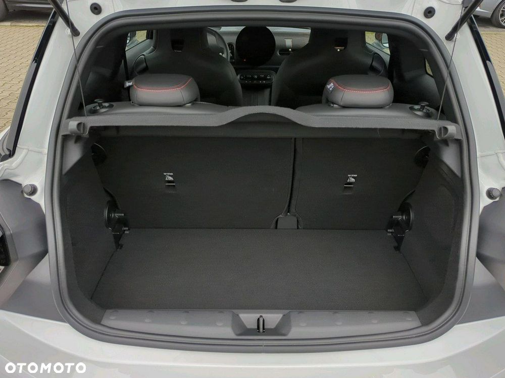 MINI John Cooper Works - 19