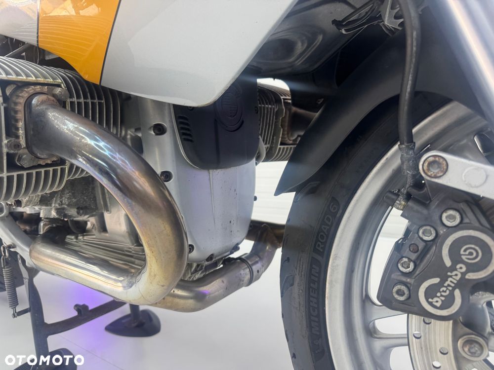 BMW S - 24